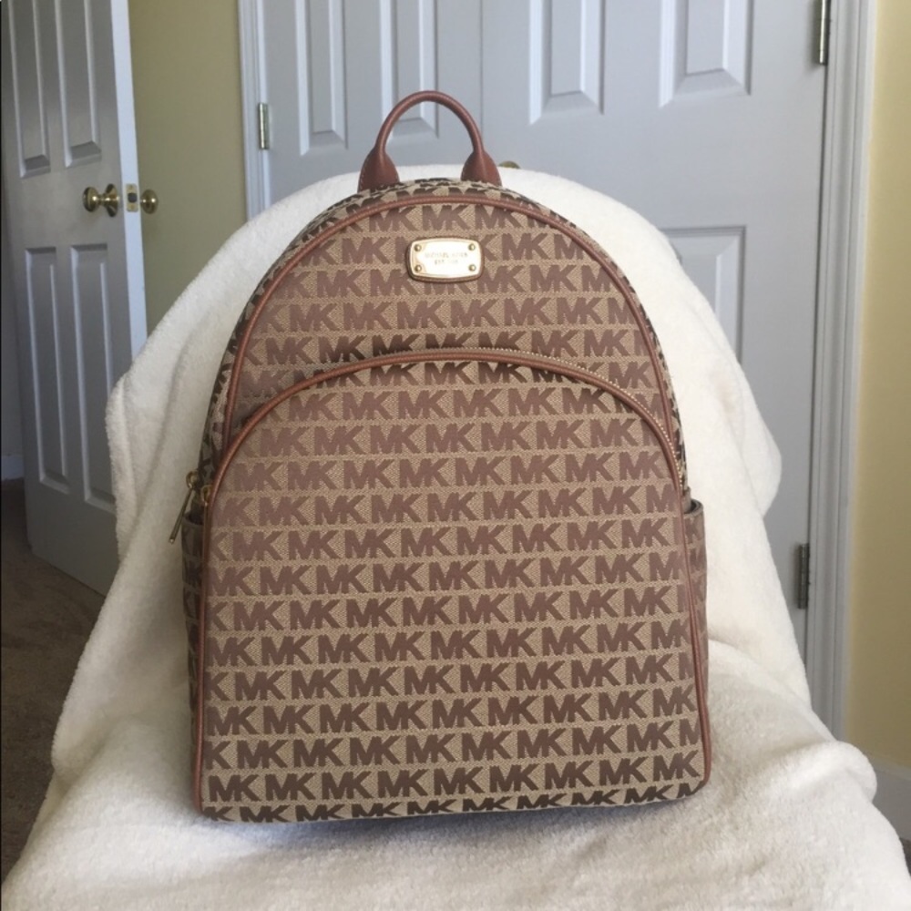 MK Backpack perfect condition